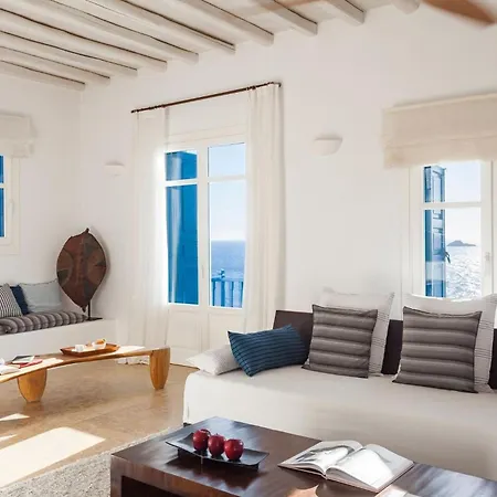 Excellent Mykonos Psarrou Omega 5 Bedrooms Stunning Sea Views Psarrou 빌라 Mykonos Town