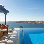 Excellent Mykonos Psarrou Omega 5 Bedrooms Stunning Sea Views Psarrou ヴィラ Mykonos Town