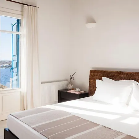 Excellent Mykonos Psarrou Omega 5 Bedrooms Stunning Sea Views Psarrou ヴィラ
